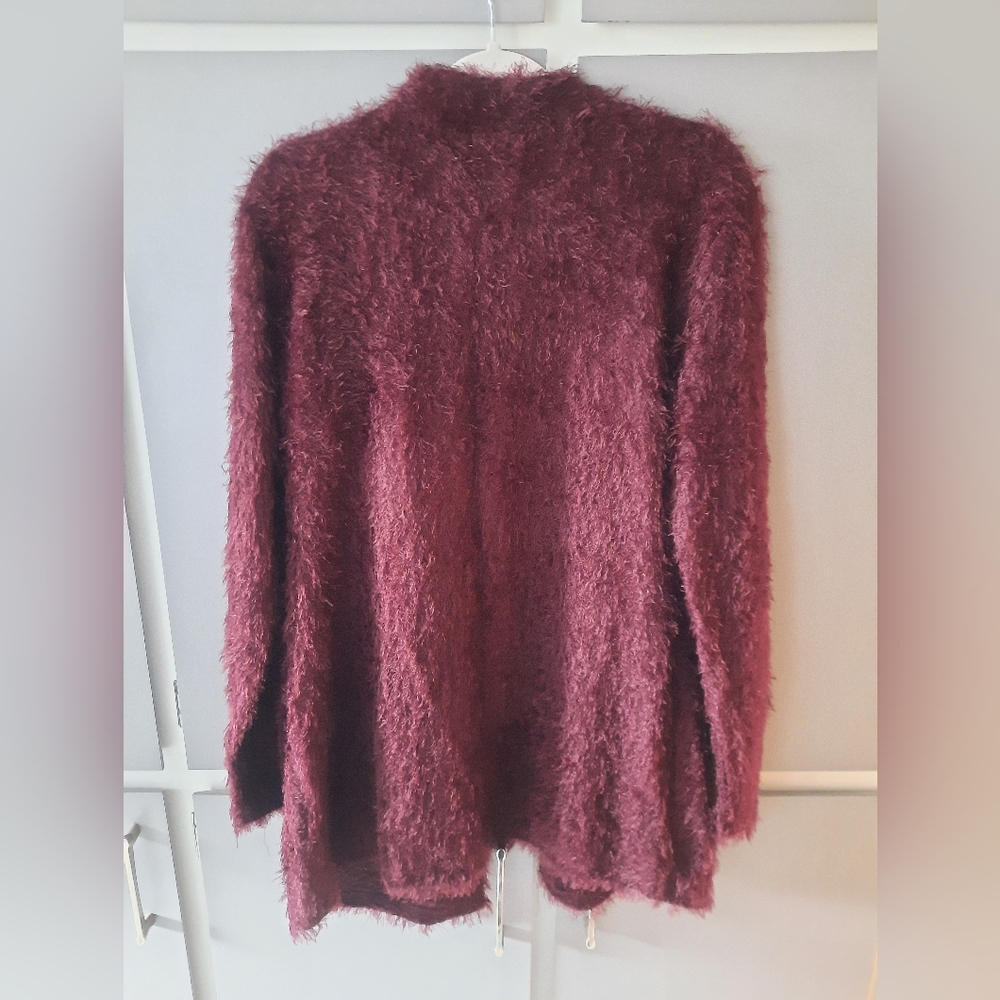 Sweater/Jacket size M - Picture 2 of 4